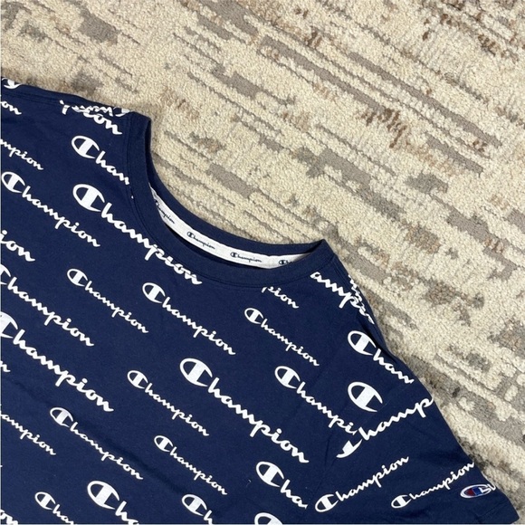 Champions Navy & White Box Cut Cotton Crewneck Cropped Mini Logo T-Shirt - Picture 8 of 8